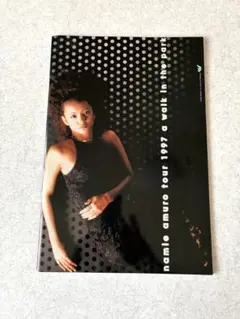 安室奈美恵 1997 ツアーパンフレット a walk in the park - メルカリ