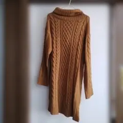 CECILMcBee マスタードタートルニットワンピース