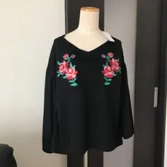 バラの刺繍☆袖コンシャストップス