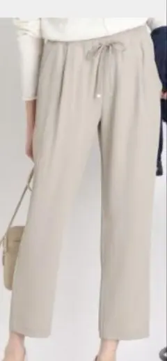 接触冷感テーパードパンツ　ベージュSのサムネイル