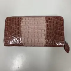 1metre carre クロコダイル風長財布 ピンク 未使用 - メルカリ