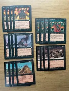 黒の旧枠優良カード20枚まとめ売り（英語）Burnt Offering 他MTG 黒の旧枠優良カード20枚まとめ売り（英語）Burnt Offering 他MTG