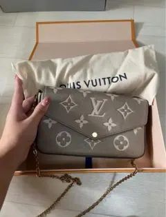 Louis Vuitton グレー モノグラム ショルダーバッグ