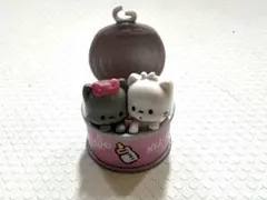 ニャニィニュニェニョンカプセルトイ フィギュア缶