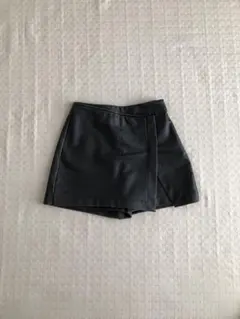 ZARA ブラックレザーラップスカート