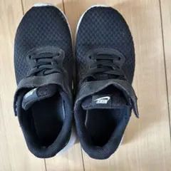 Nike ブラック スニーカー　20cm