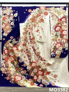 振袖 ラメ刺繍 金彩 紋意匠 身丈167cm 撥水加工済 MO3382 - メルカリ