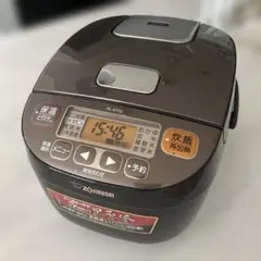 象印　炊飯器　極め炊き　3号炊き　NL-BT05-TAのサムネイル