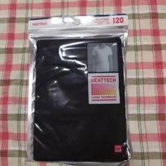 120 ユニクロ　ヒートテック　Uネック半袖　ブラック