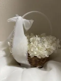 ホワイト 花かご型リングピロー