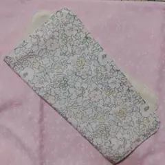 ハンドメイド　ガーゼハンカチ　リバティ生地　タナローン　ダブルガーゼ　H049