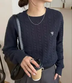 Item thumbnail for item 2d2c69e9-37e0-4486-a95a-2bc8c8450308