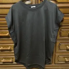 GU ジーユー タグ付き新品未使用 ドライフレンチスリーブチュニック