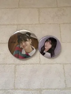 twice MOMO【モモ】缶バッチ　２つセット