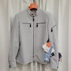 Item thumbnail for item e4d49b6c-5c13-4185-b5fb-6534d089769b