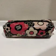 Item thumbnail for item 41545201-5e59-4414-8efa-fafa369590c6