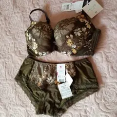 Item thumbnail for item 95d5f14b-fe92-4089-8055-76bb363fd0d6