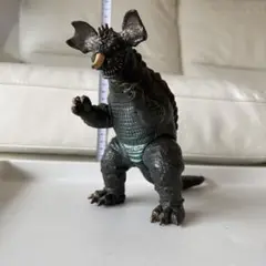 ゴジラ 可動式フィギュア ダークグリーン
