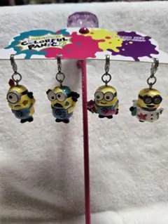 ミニオン チャーム4個セット