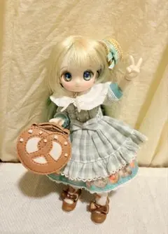 ビスケティーナ　シュガーカップス　中古　アゾン