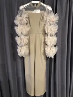 Leja ベージュ フリル付きパンツセットアップ Mサイズ