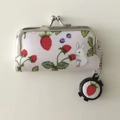 Item thumbnail for item 6c4a7c0d-ffc6-428b-ac7c-a842e70734f5