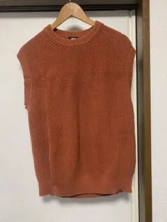 UNIQLO ニットベスト L