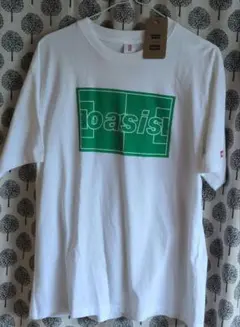 LEVI'S x Oasis Maine Road Tシャツ ホワイト