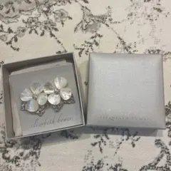 エリザベスバウアー　ペダルフラワー　ピアス　ウェディング