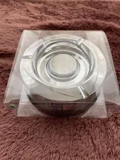 ワンピース　麦わらの一味絵柄　灰皿