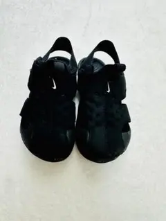 Nike ブラック ベビーサンダル