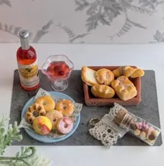 Item thumbnail for item e24400fc-da6e-43e4-8fda-167cd451d23c