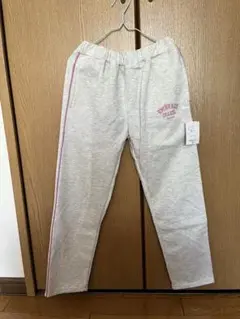 新品 スウェットパンツ 130cm