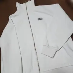 コルザ　　ジップパーカー