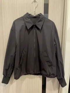 ファミリーマート ジップアップジャケット くろ