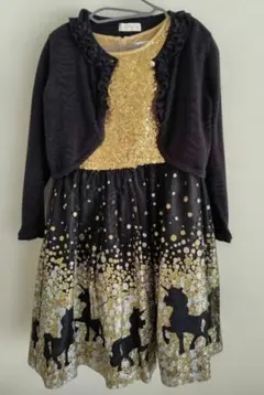 ゴールドと黒のドレスとボレロのセット