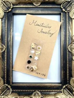 耳ツボジュエリーNO.106 10粒　キャラクター系✖️ゴールド系