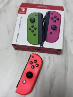 Nintendo Switch Joy-Con ネオンレッド　任天堂