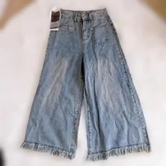タグ付き❤️デニムパンツ ジーンズ ジーパン フリンジ