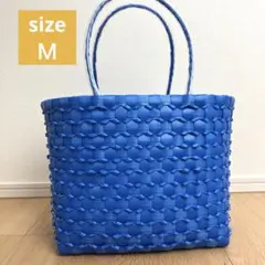 Item thumbnail for item 6ef2ab76-11be-4c33-913f-04e2b6becc89