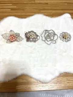 お花のデザインブローチ　コサージュ4点セット