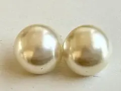年代物 当時物 黄色がかったパールとホワイト系 vintageイヤリング