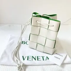 美品　BOTTEGA VENETA カセット ミニ バケットバッグ　マキシのサムネイル