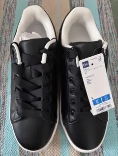 新品タグ付き⭐︎GU⭐︎ジーユー⭐︎GIRLSシャークソールスニーカー L ブラック