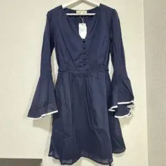新品未使用　マイケルコース　ワンピース　S ネイビー　フレア袖のサムネイル