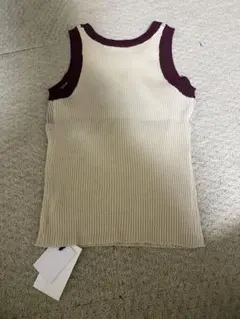 新品タグ付き リブニットタンクトップ ベージュ