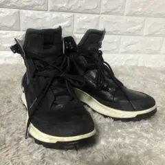 愛步 皮革運動鞋