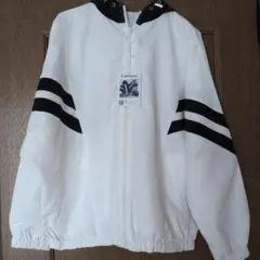Lutique フード付き ジップアップ ブルゾン ホワイト