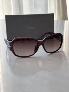 Dior ダークレッド サングラス