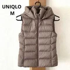ユニクロ　UNIQLO ダウンベスト　ベージュ Ｍ